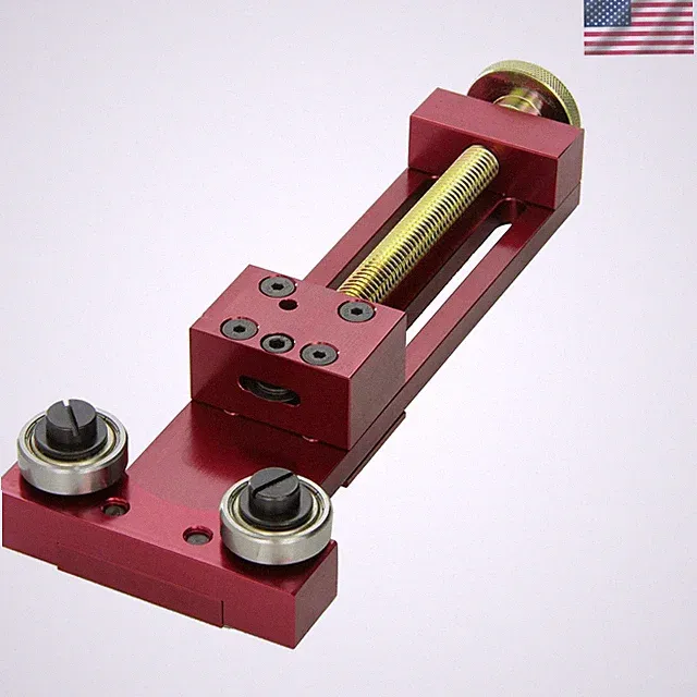 Efficient Oil Filter Cutter in Sleek Red - Achieve Professional Results at Home